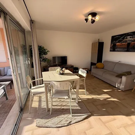 Studio De Charme 100M De La Mer * Αντίμπ